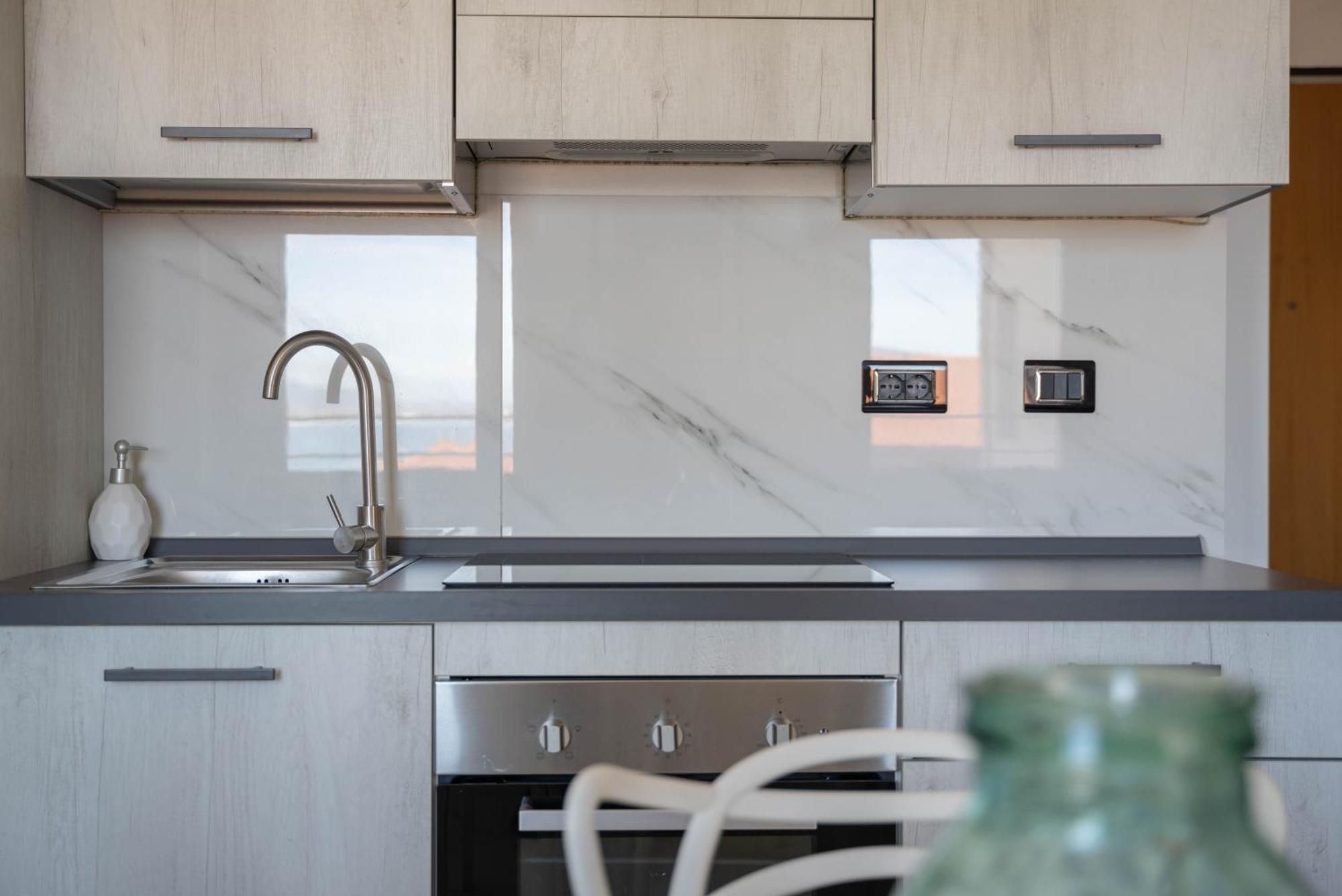Apartment Vista Mare: Moderno Loft Al Centro Di Alghero