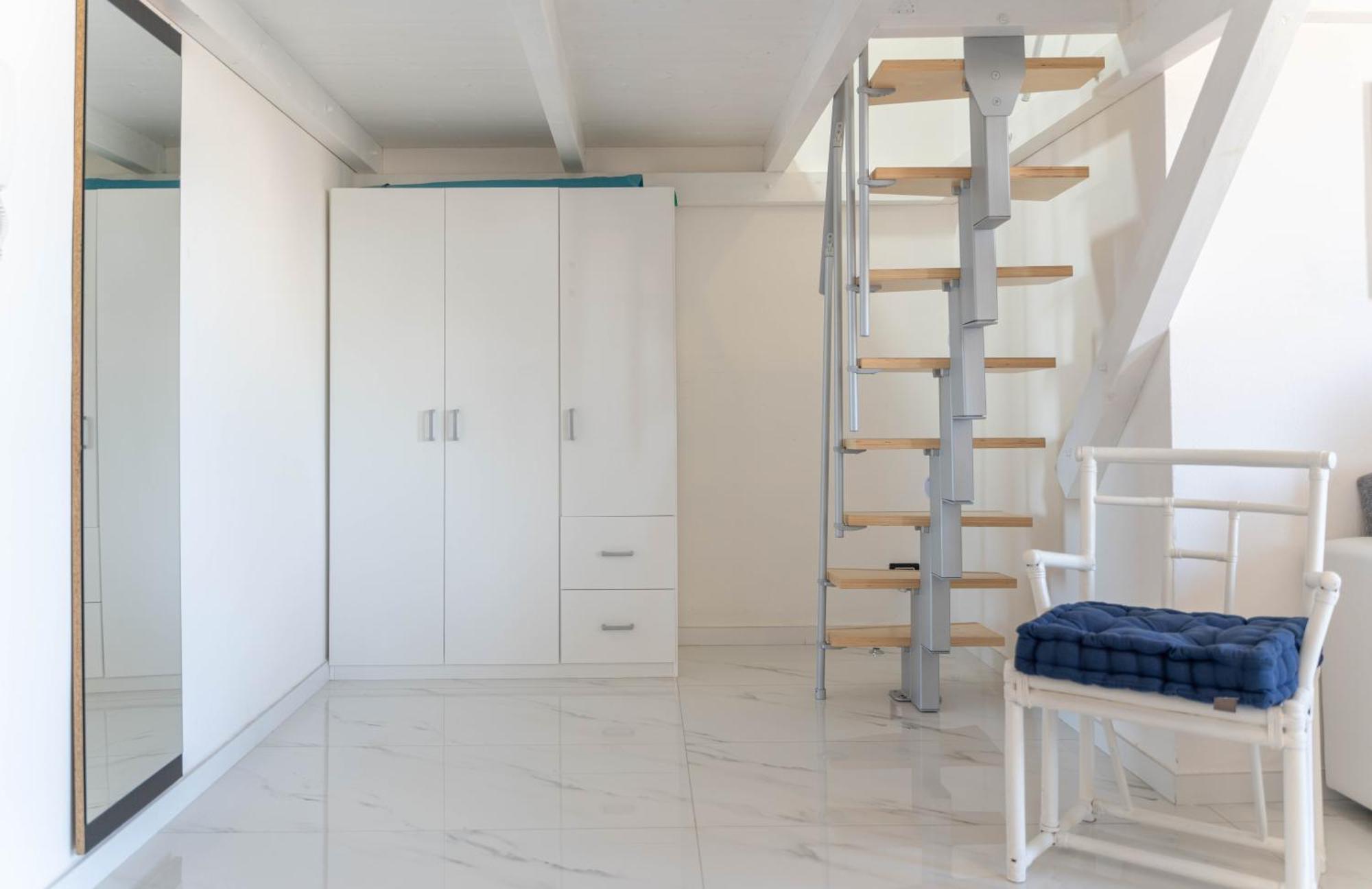 Vista Mare: Moderno Loft Al Centro Di Apartment